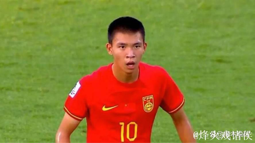 全运会U20男足排位赛：王钰栋伤退，浙江力克河北